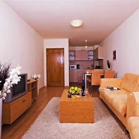 Апартхотел Sea Grace Несебър